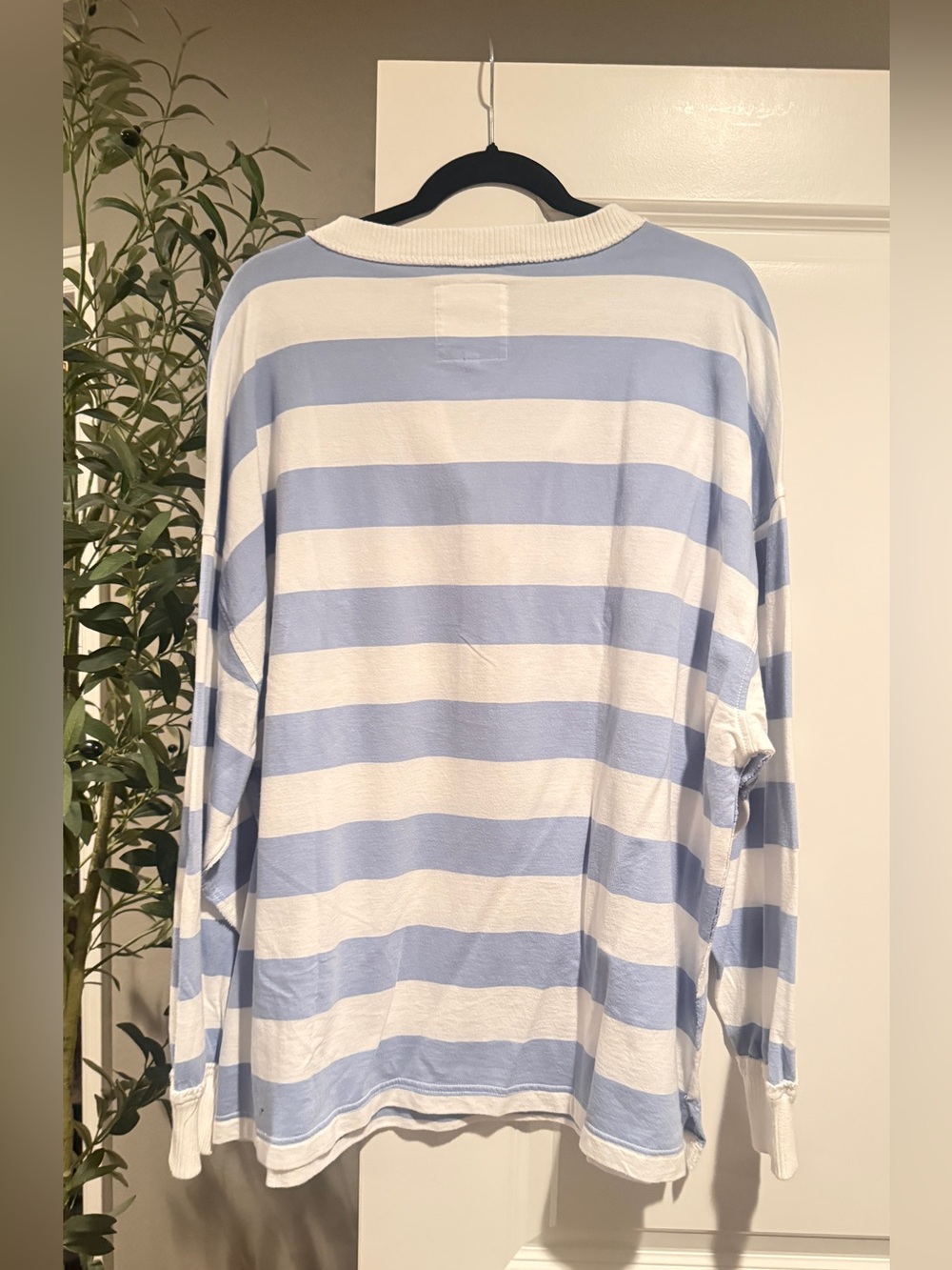 Aerie Poolside Terry Henley Sweatshirt - Picture 3 of 4